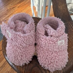 UGG Soft Pink Baby Booties